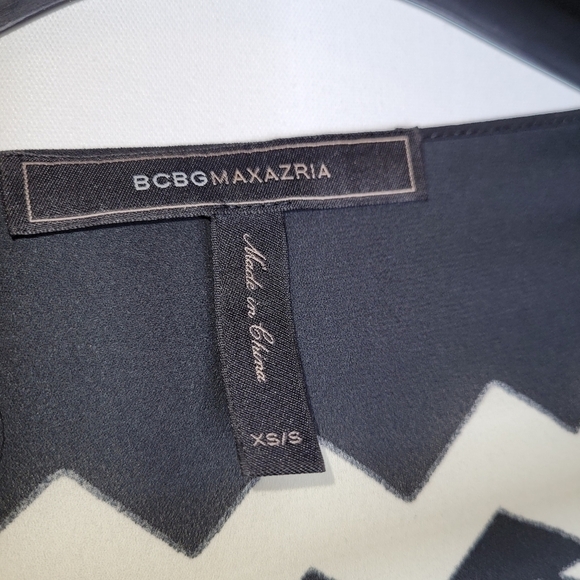 BCBGMaxAzria Tribal Print Kaftan Black and White - Picture 12 of 14